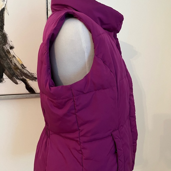 Charter Club Petite Purple Puffer Style Vest Size PM - Picture 4 of 10